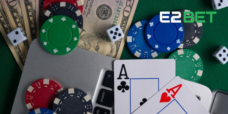 Cách Chơi Xì Dách Online Tại E2BET Dành Cho Người Mới 3 Hành động dằn bài (stand)